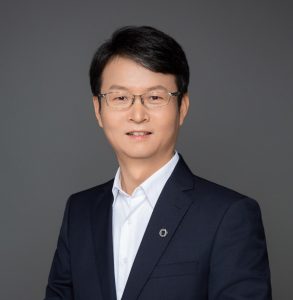 新闻稿配图2：smart 品牌全球公司研发副总裁羊军先生  第1张