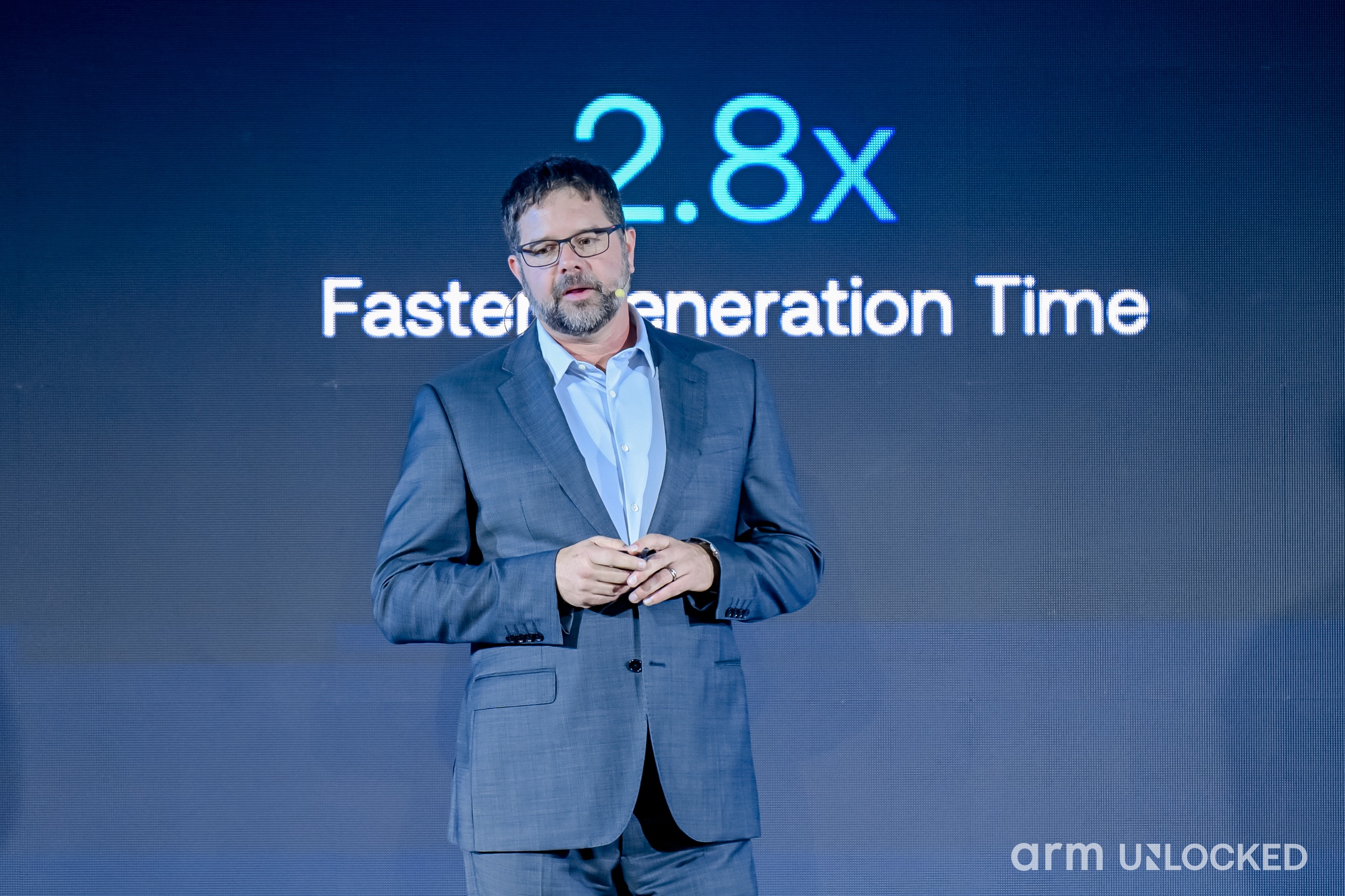 AI 从云端走向终端：Arm Lumex如何重塑智能手机格局 公司 第1张