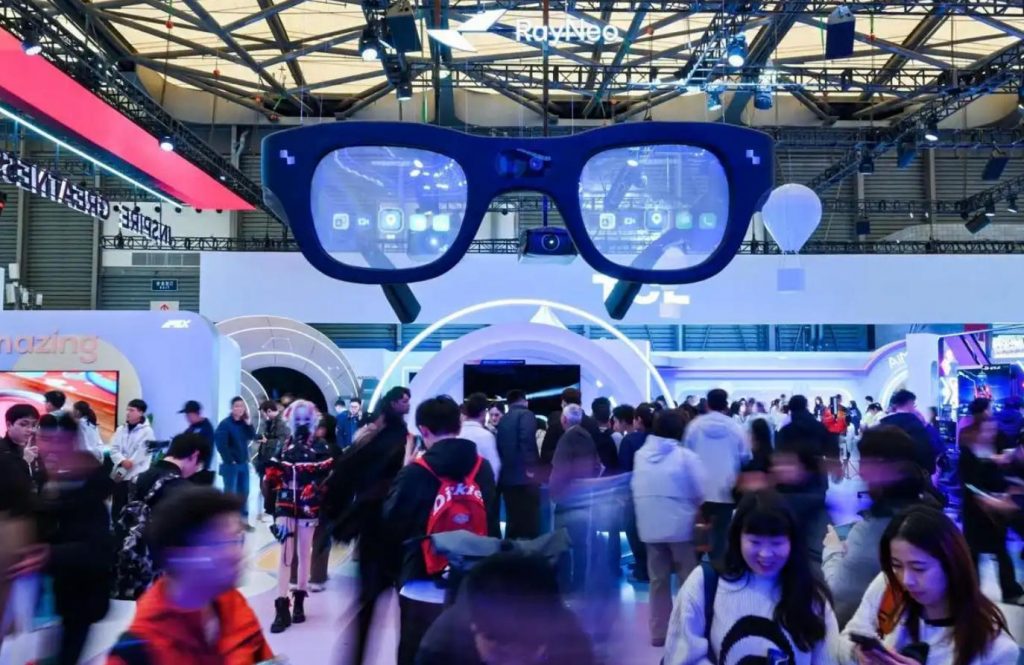 TCL实业AWE 2026焕新打造品牌活力乐园,“屏显+AI”让智慧生活触手可及 产业 第5张-数字商业时代