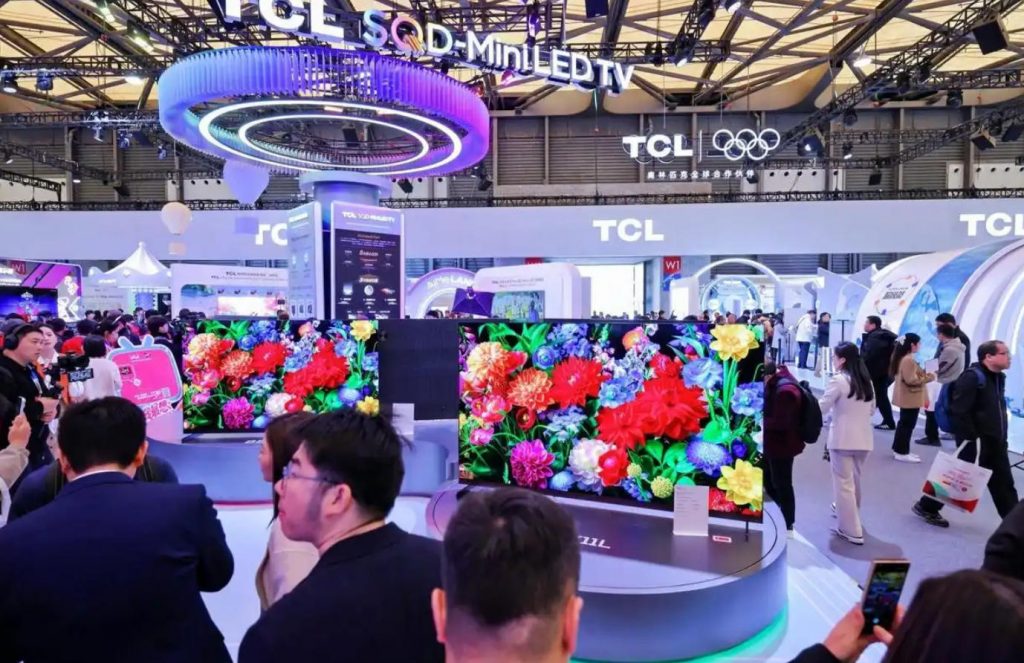 TCL实业AWE 2026焕新打造品牌活力乐园,“屏显+AI”让智慧生活触手可及 产业 第3张-数字商业时代